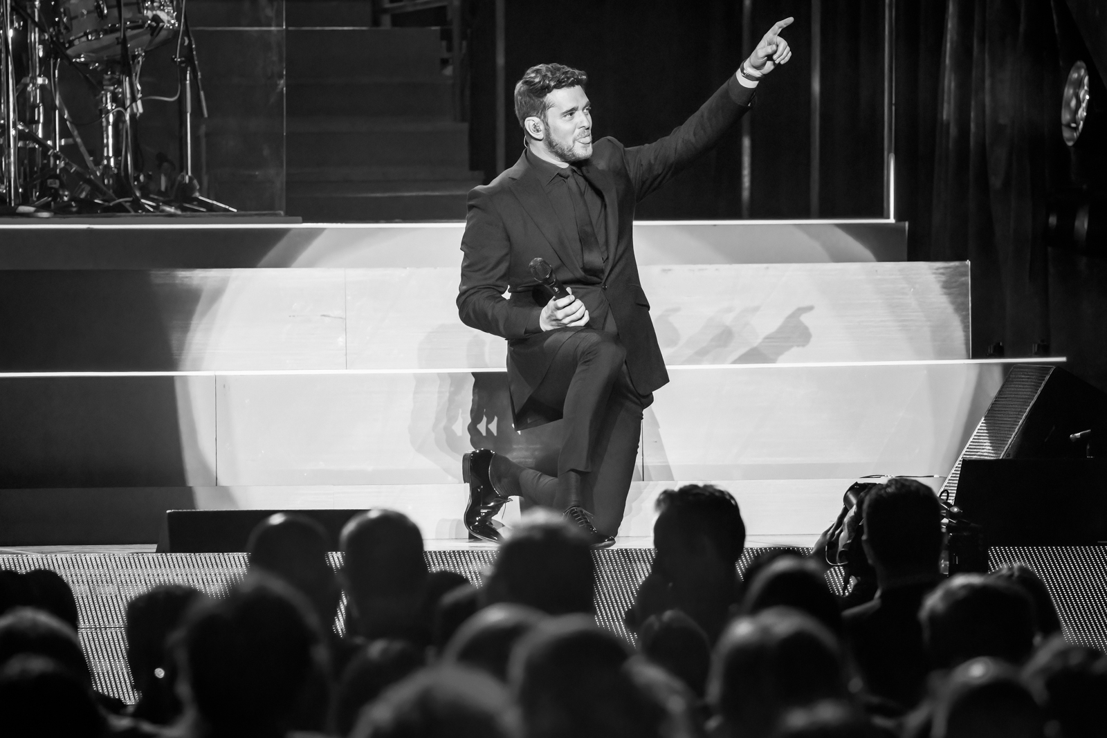 Michael Bublé in concert "Higher Tour" live at Sportpaleis, foto 9, foto's door Paul Jongeneelen - FrontView Magazine