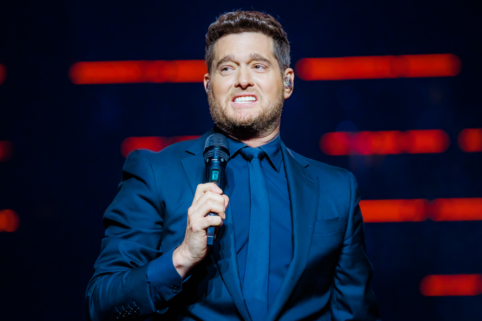 Michael Bublé in concert "Higher Tour" live at Sportpaleis, foto 19, foto's door Paul Jongeneelen - FrontView Magazine