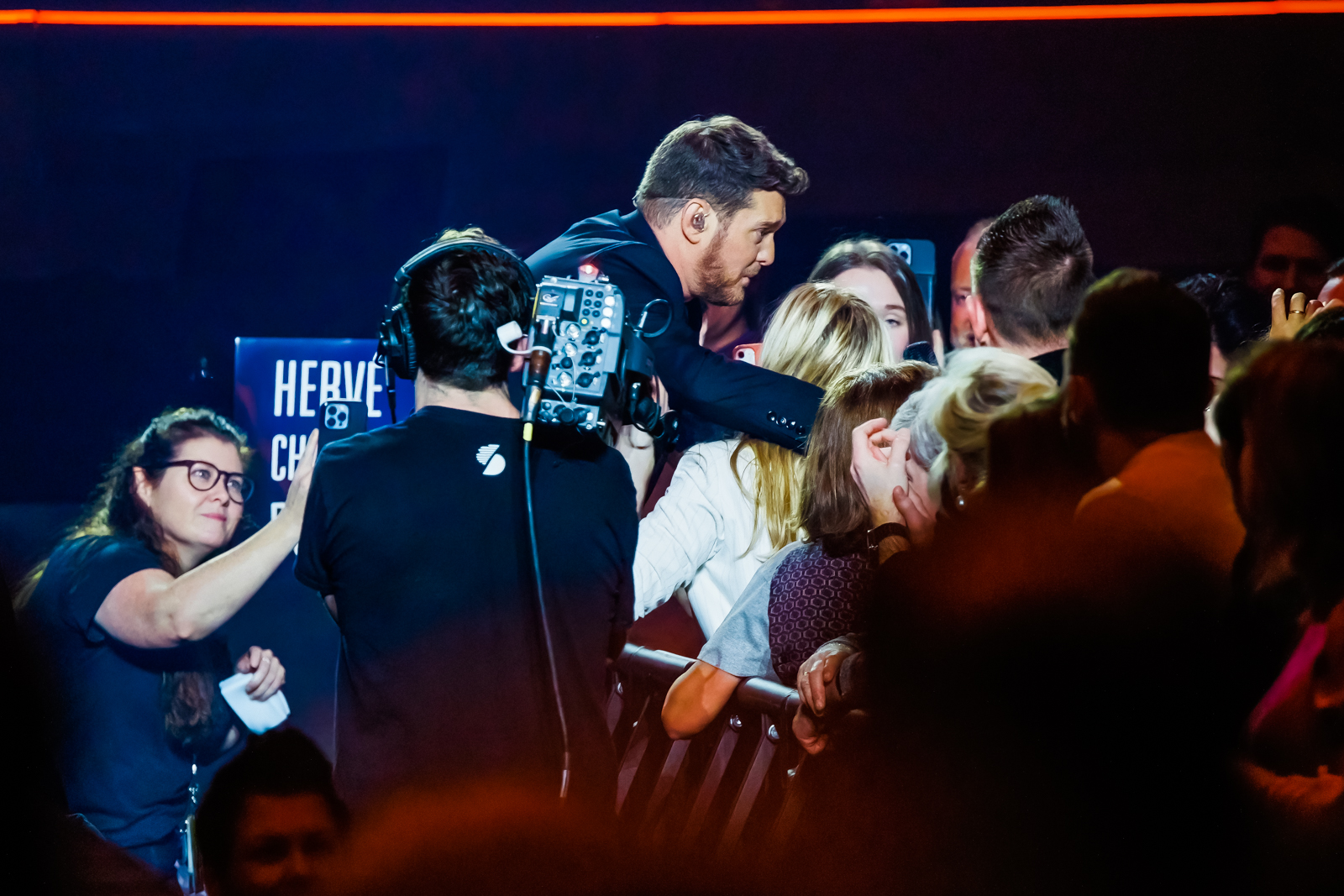 Michael Bublé in concert "Higher Tour" live at Sportpaleis, foto 22, foto's door Paul Jongeneelen - FrontView Magazine