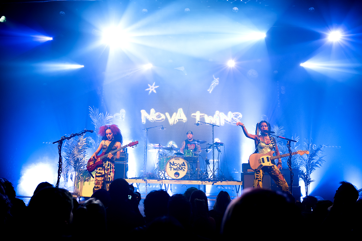 Nova Twins @ Botanique, picture 11, photographed by Magali Decamps - FrontView Magazine