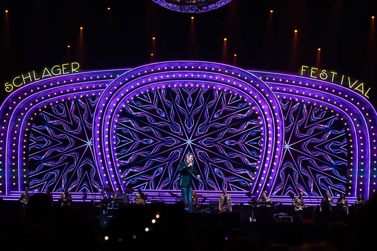 Schlagerfestival 2023 @ Trixxo arena, picture 118, photographed by Gert Daemen - FrontView Magazine