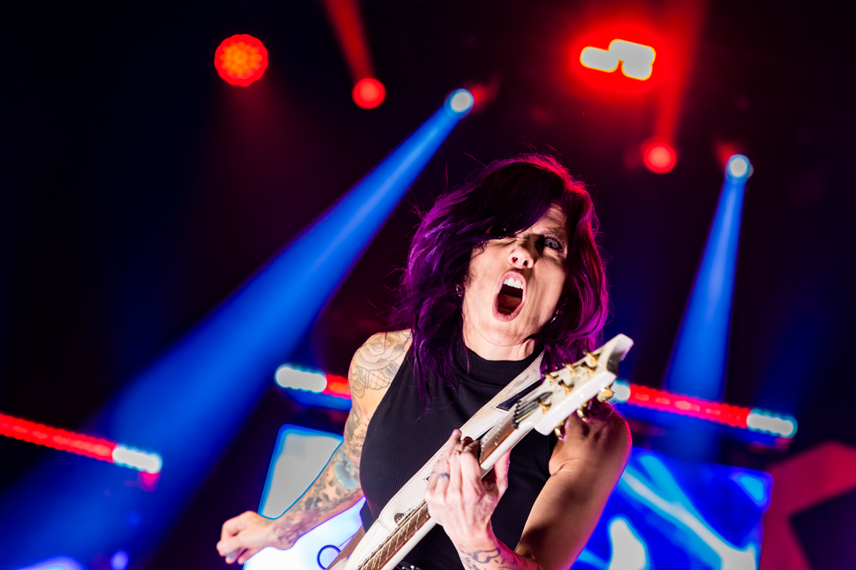 Skillet @ Palais 12, picture 4, photographed by Dorien Goetschalckx - FrontView Magazine