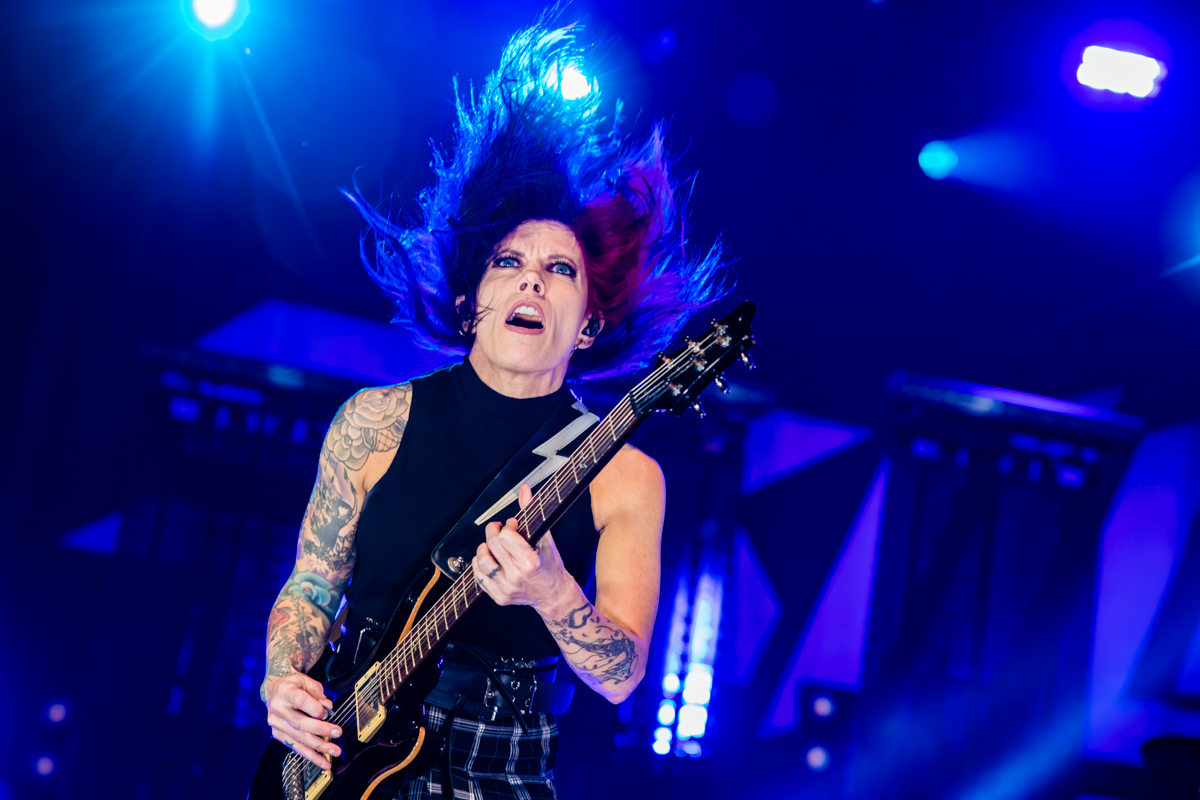 Skillet @ Palais 12, picture 13, photographed by Dorien Goetschalckx - FrontView Magazine