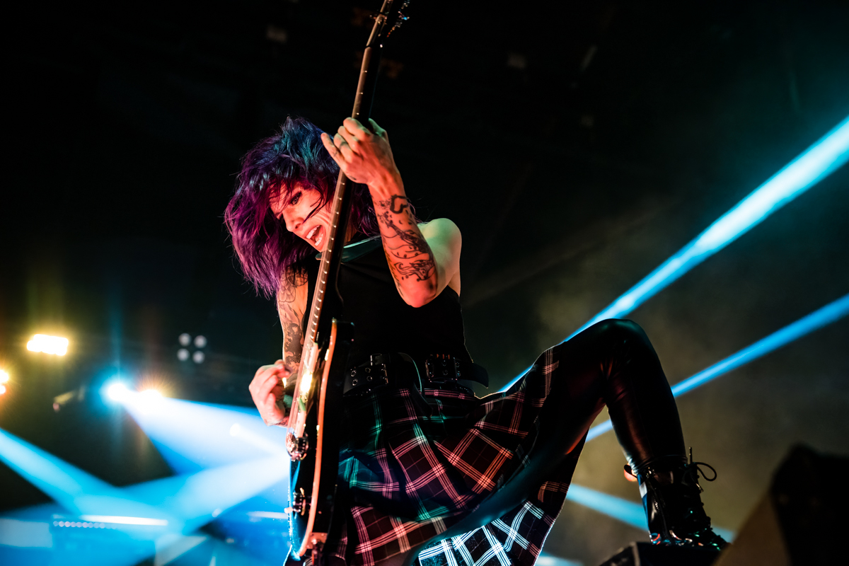 Skillet @ Palais 12, picture 15, photographed by Dorien Goetschalckx - FrontView Magazine