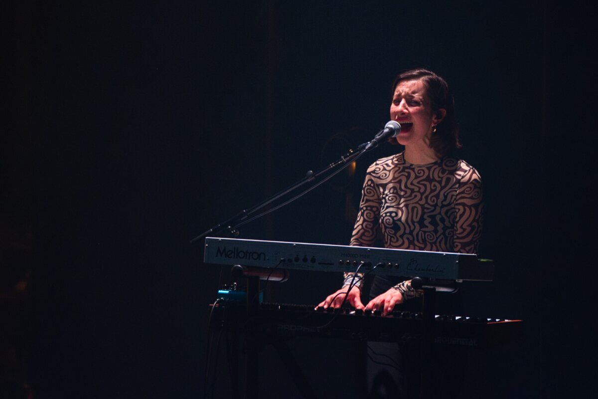 Portland @ Ancienne Belgique, picture 14, photographed by Luc Klinckaert - FrontView Magazine