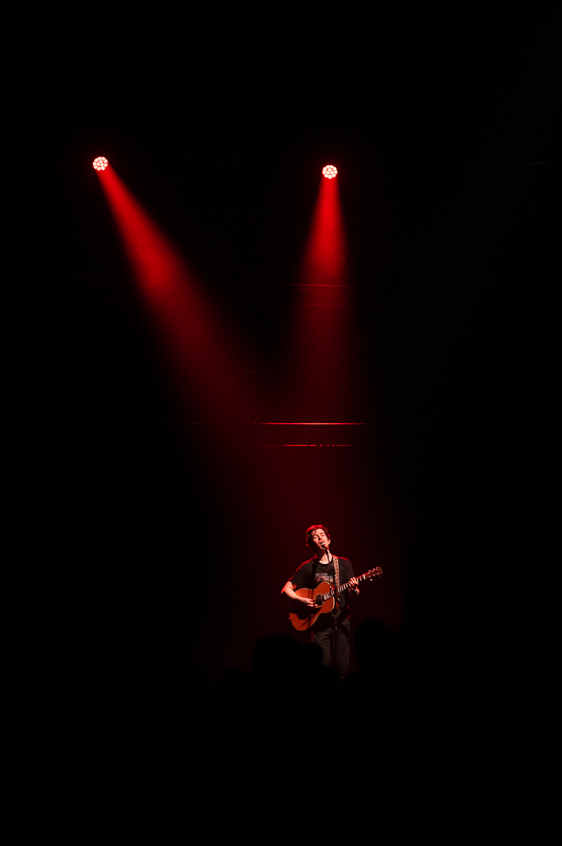 Milo Meskens @ Trixxo Theater, picture 1, photographed by Gert Daemen - FrontView Magazine