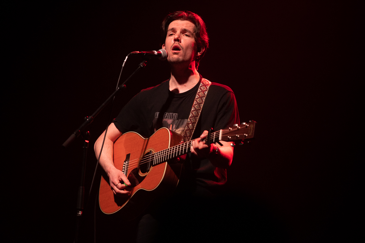 Milo Meskens @ Trixxo Theater, picture 6, photographed by Gert Daemen - FrontView Magazine