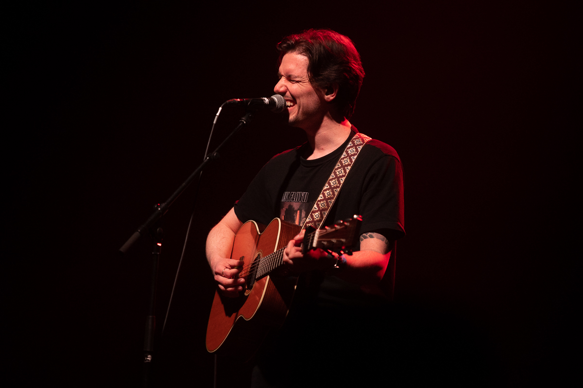 Milo Meskens @ Trixxo Theater, picture 7, photographed by Gert Daemen - FrontView Magazine