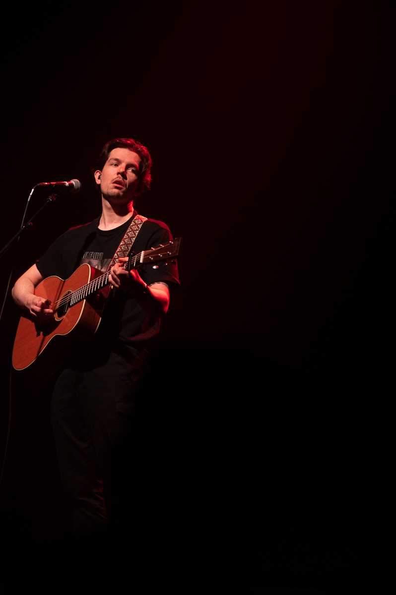 Milo Meskens @ Trixxo Theater, picture 8, photographed by Gert Daemen - FrontView Magazine