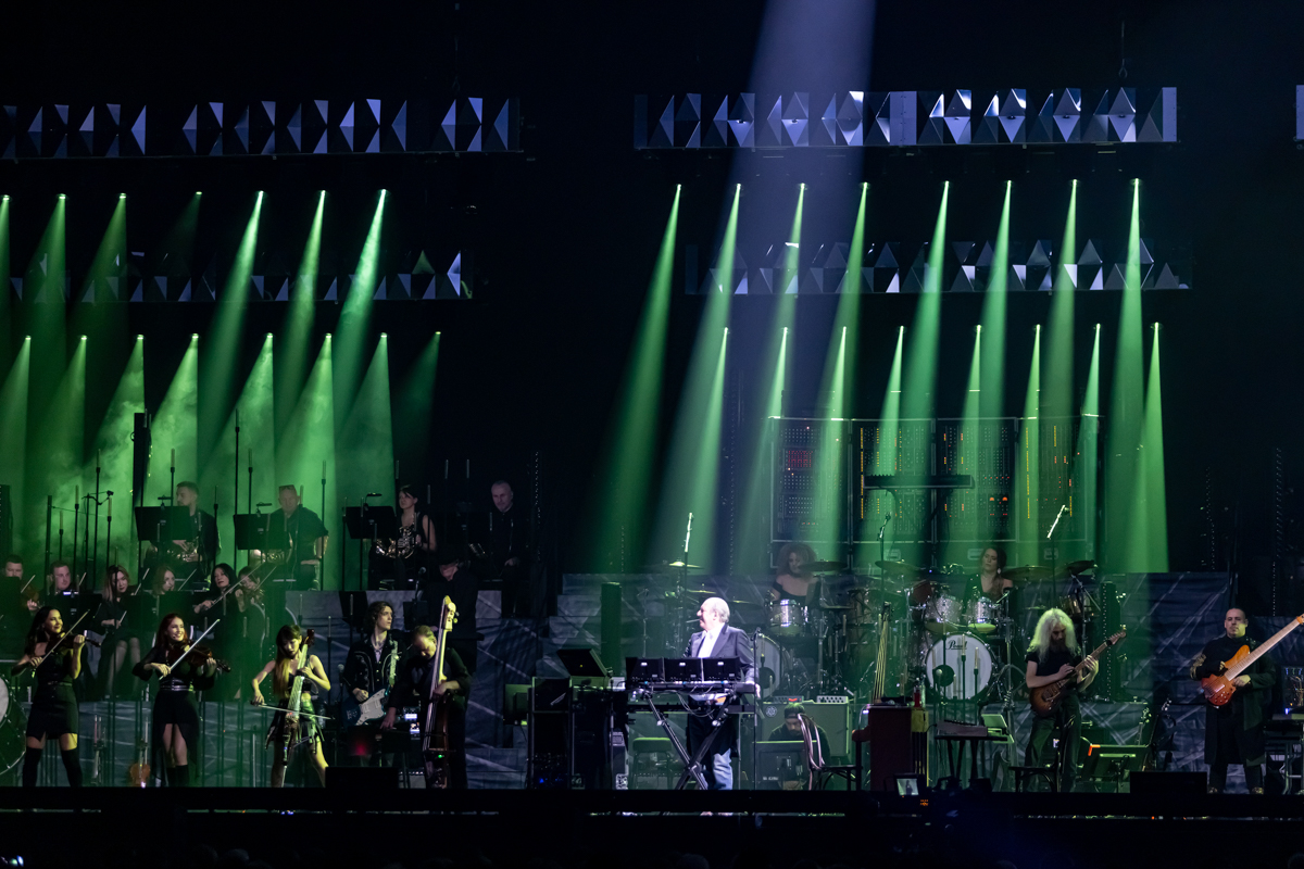 Hans Zimmer @ Sportpaleis, foto 3, foto's door dirk janssens - FrontView Magazine