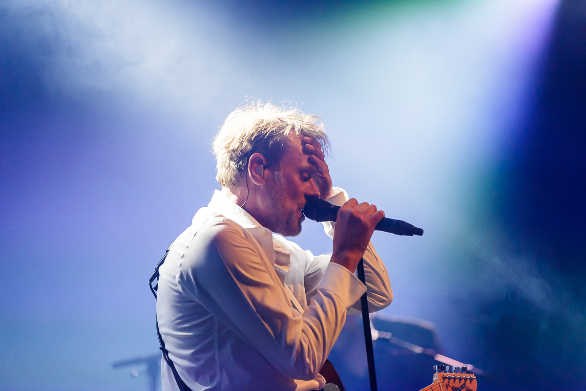 Daan @ Ancienne Belgique, picture 21, photographed by Peter Smet - FrontView Magazine