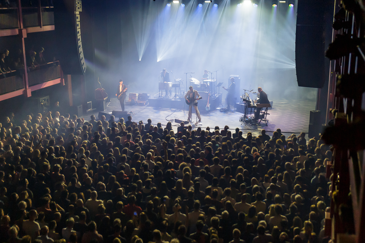 Daan @ Ancienne Belgique, picture 25, photographed by Peter Smet - FrontView Magazine