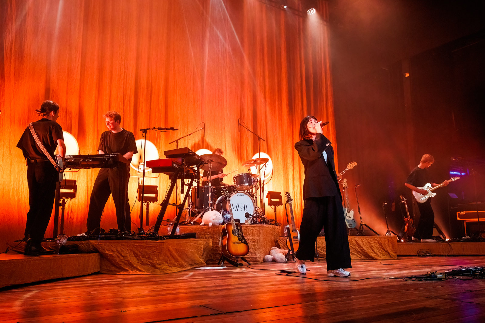 Meau Live in De Roma, picture 2, photographed by Paul Jongeneelen - FrontView Magazine