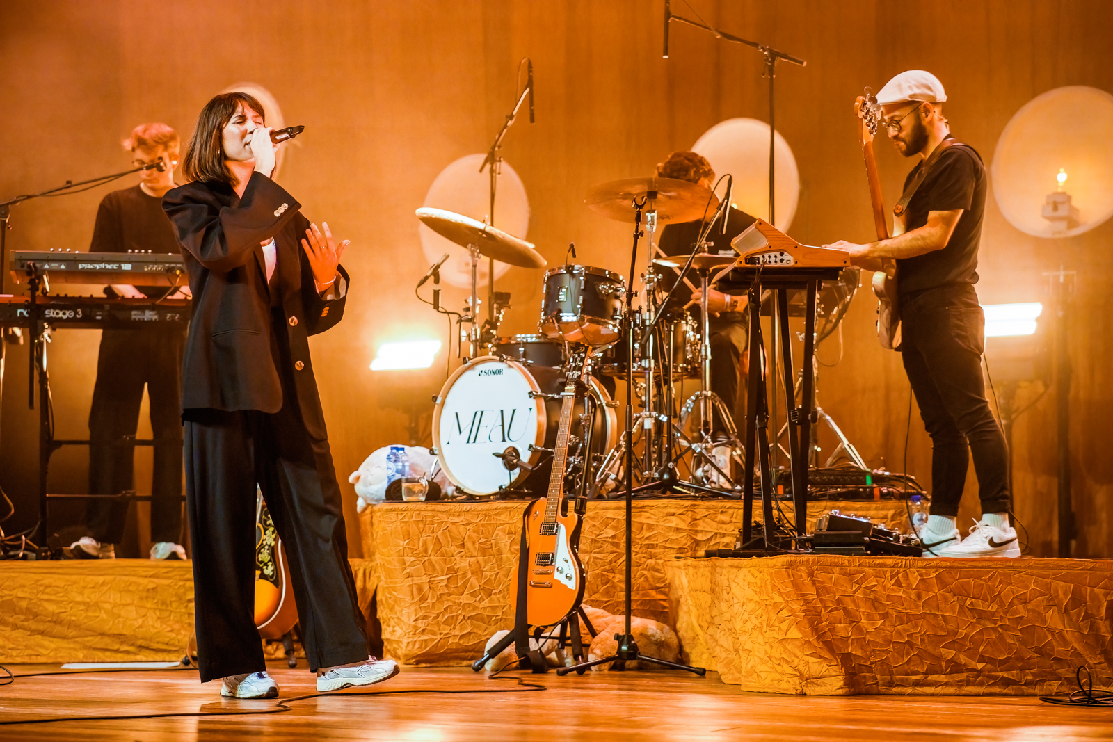 Meau Live in De Roma, picture 9, photographed by Paul Jongeneelen - FrontView Magazine