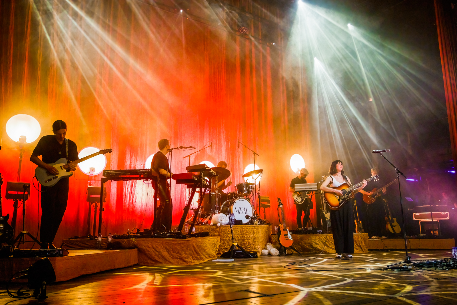 Meau Live in De Roma, picture 16, photographed by Paul Jongeneelen - FrontView Magazine