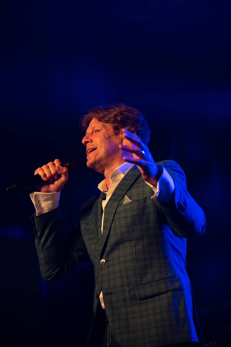 Günther Neefs @ Arendonk zingt en swingt, picture 3, photographed by Gert Daemen - FrontView Magazine