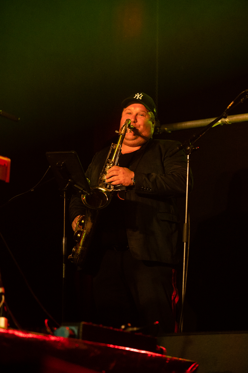 Günther Neefs @ Arendonk zingt en swingt, picture 13, photographed by Gert Daemen - FrontView Magazine