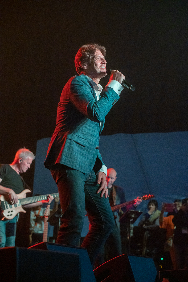 Günther Neefs @ Arendonk zingt en swingt, picture 17, photographed by Gert Daemen - FrontView Magazine