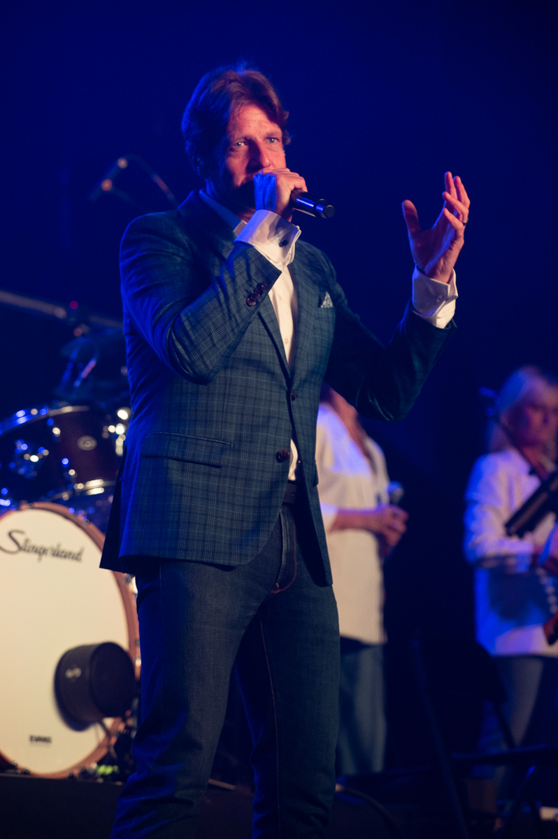 Günther Neefs @ Arendonk zingt en swingt, picture 19, photographed by Gert Daemen - FrontView Magazine