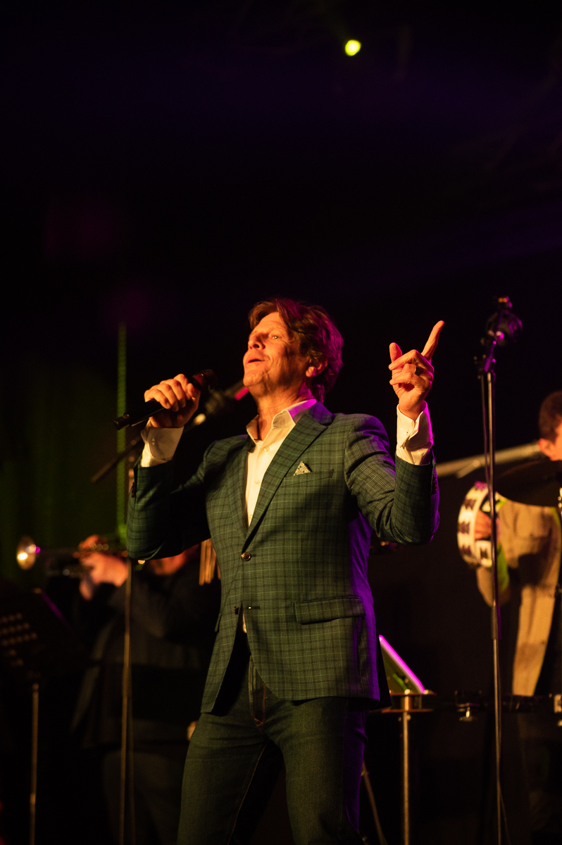 Günther Neefs @ Arendonk zingt en swingt, picture 23, photographed by Gert Daemen - FrontView Magazine