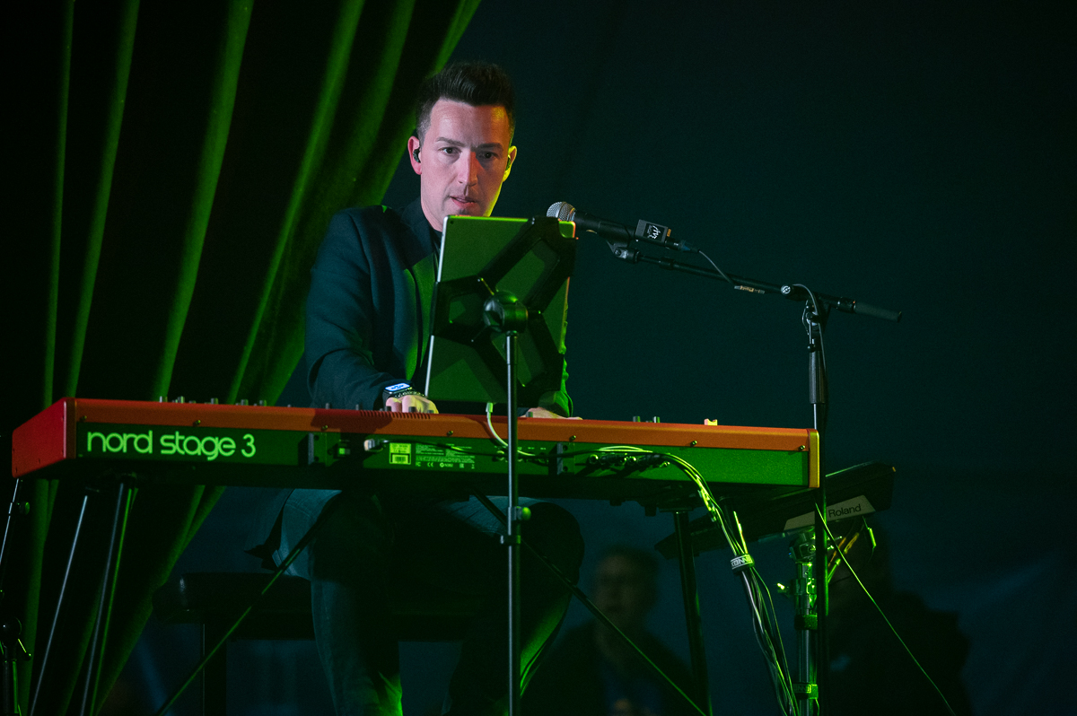 Günther Neefs @ Arendonk zingt en swingt, picture 24, photographed by Gert Daemen - FrontView Magazine