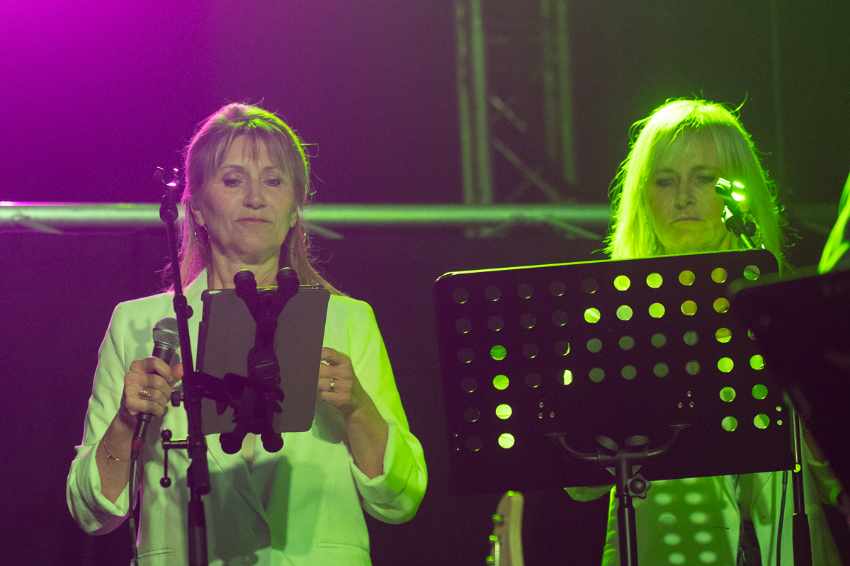 Günther Neefs @ Arendonk zingt en swingt, picture 27, photographed by Gert Daemen - FrontView Magazine