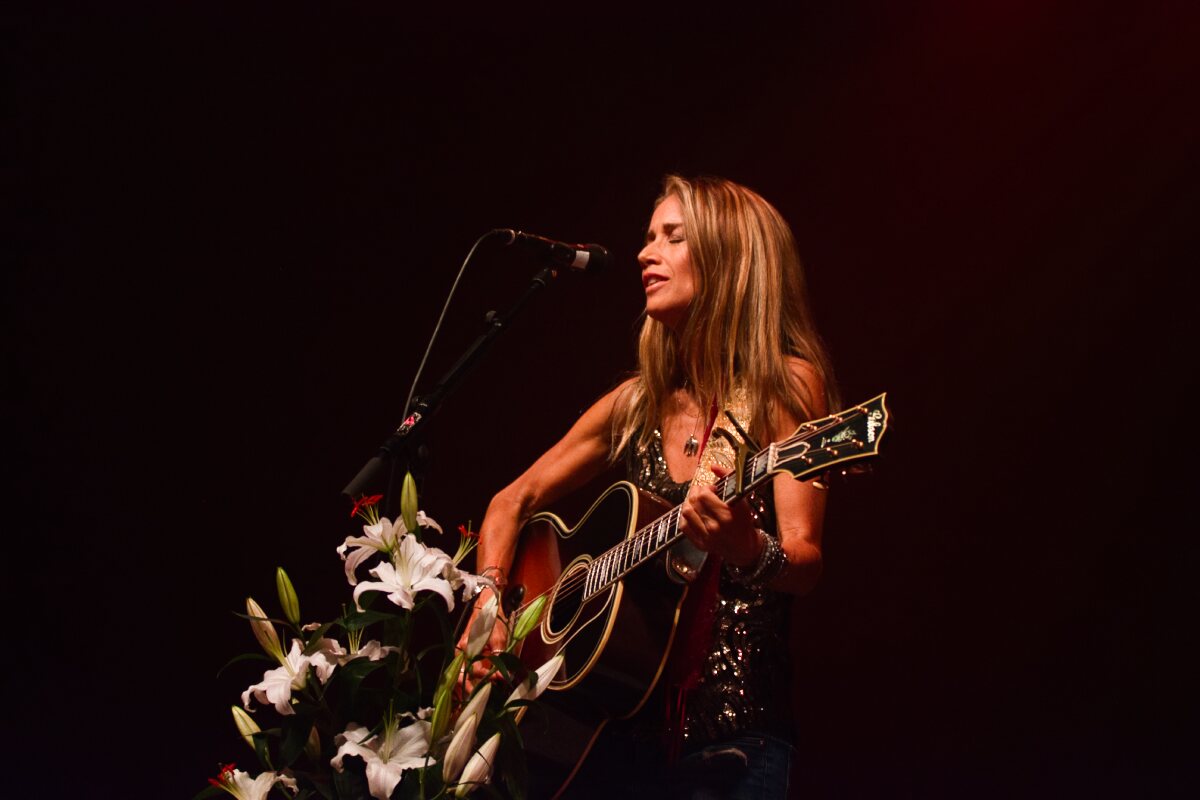Heather Nova @ Labadoux, foto 9, foto's door Luc Klinckaert - FrontView Magazine