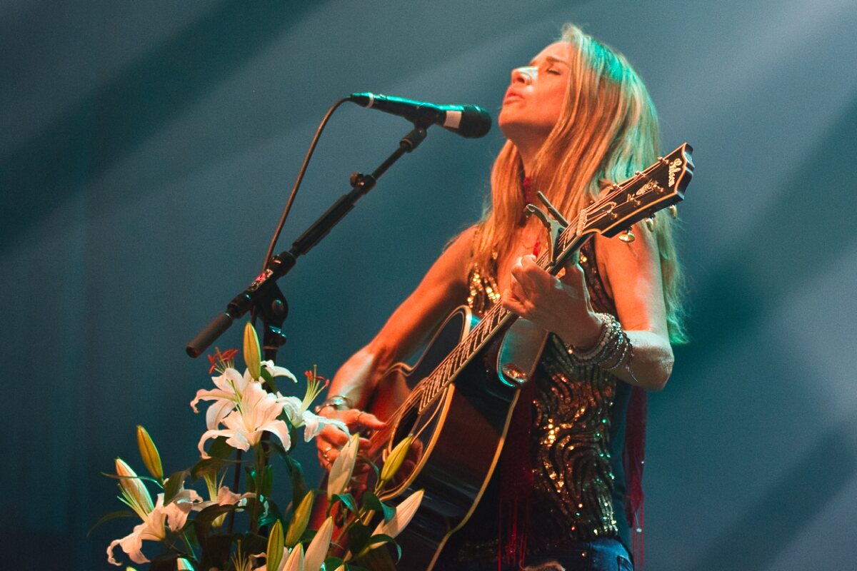 Heather Nova @ Labadoux, foto 12, foto's door Luc Klinckaert - FrontView Magazine