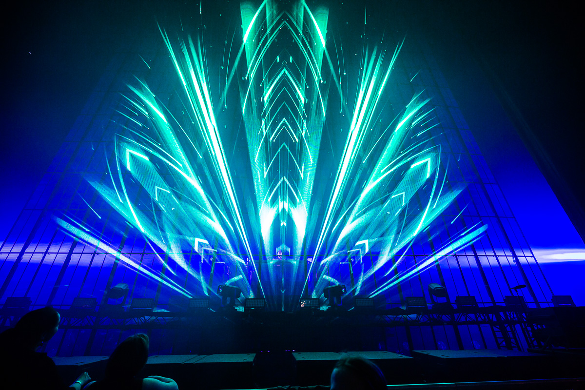 Zillion Iluminati @ Sportpaleis, picture 14, photographed by Marc Verdonck - FrontView Magazine