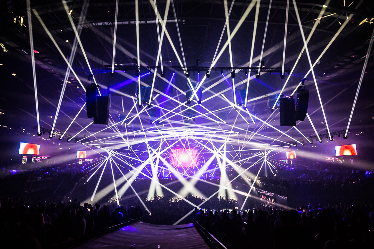 Zillion Iluminati @ Sportpaleis, picture 22, photographed by Marc Verdonck - FrontView Magazine