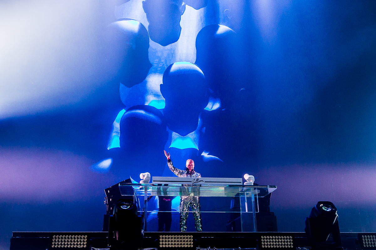 Zillion Iluminati @ Sportpaleis, picture 35, photographed by Marc Verdonck - FrontView Magazine