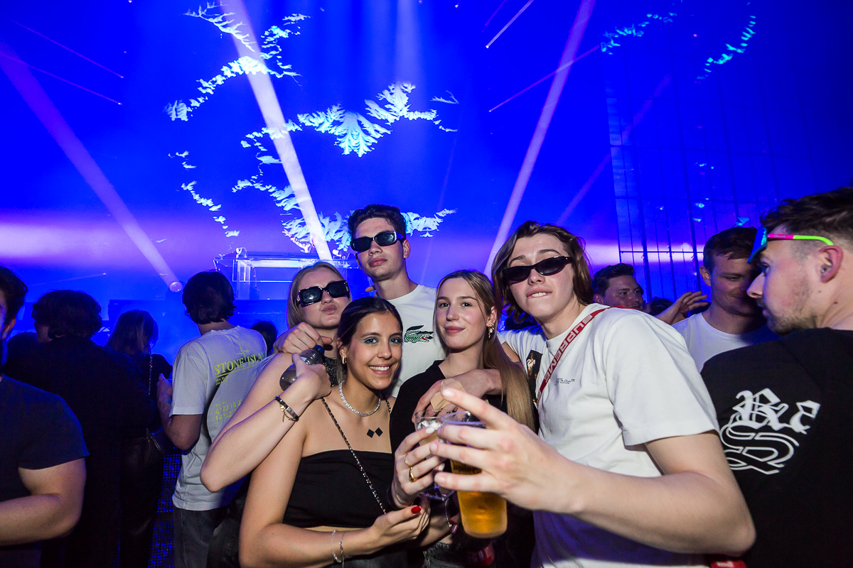 Zillion Iluminati @ Sportpaleis, picture 39, photographed by Marc Verdonck - FrontView Magazine