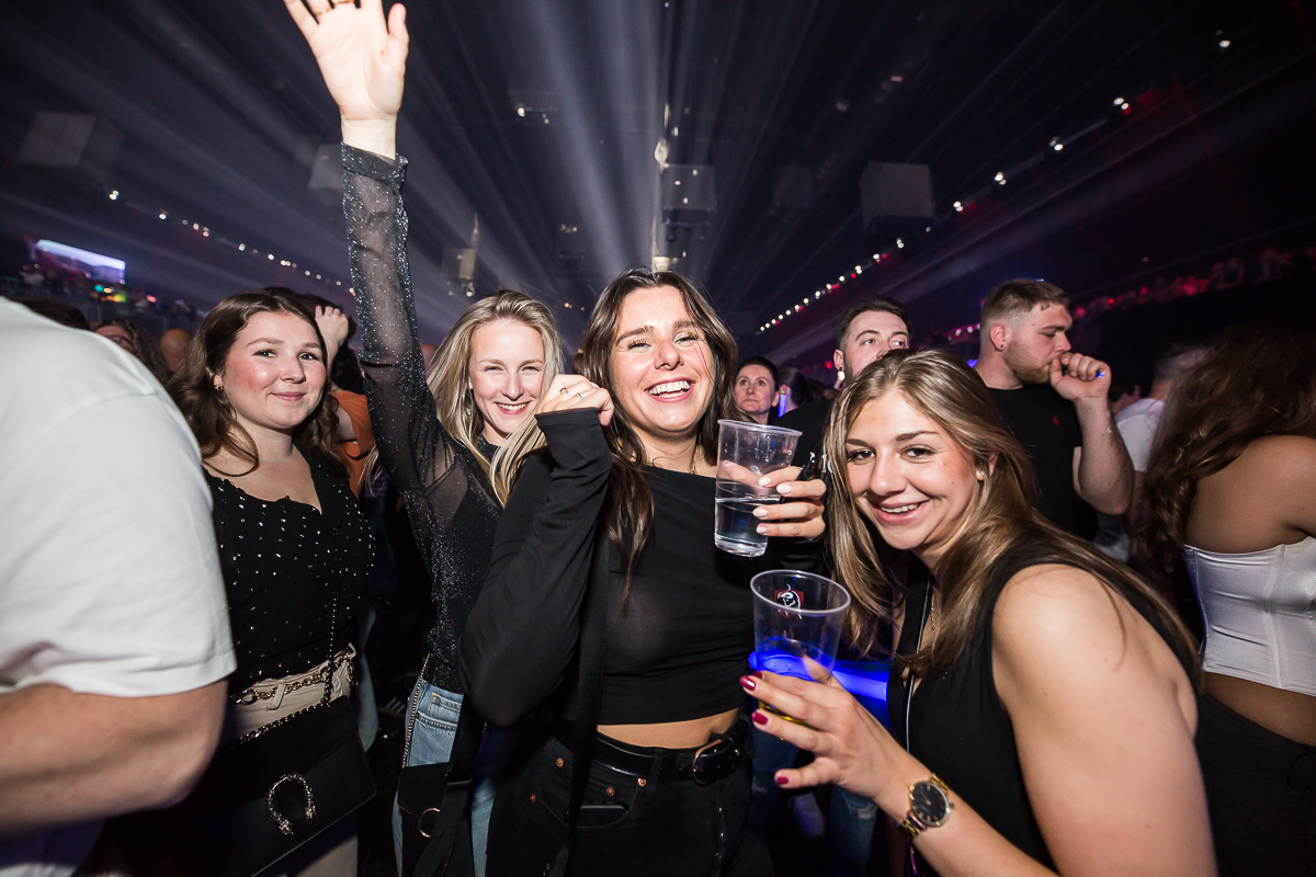 Zillion Iluminati @ Sportpaleis, picture 61, photographed by Marc Verdonck - FrontView Magazine