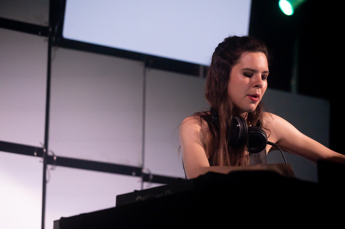 Amber Broos @ Arendonk zingt en swingt, foto 1, foto's door Gert Daemen - FrontView Magazine