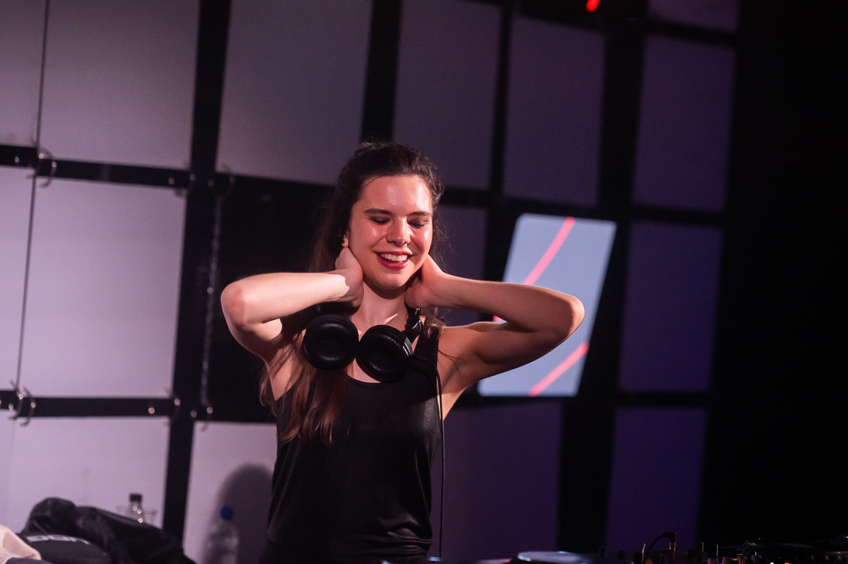 Amber Broos @ Arendonk zingt en swingt, foto 7, foto's door Gert Daemen - FrontView Magazine