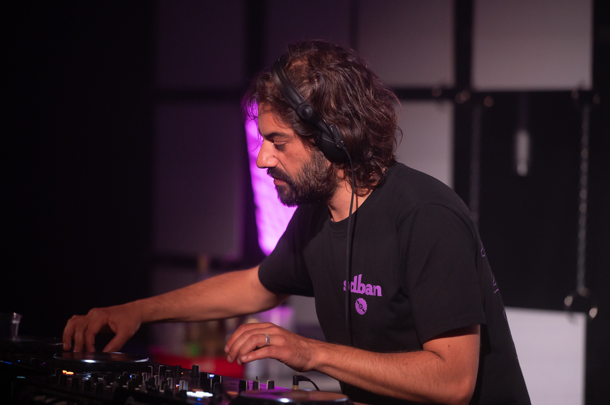 Nadiem Shah ft. Mc Six @ Arendonk zingt en swingt, picture 5, photographed by Gert Daemen - FrontView Magazine