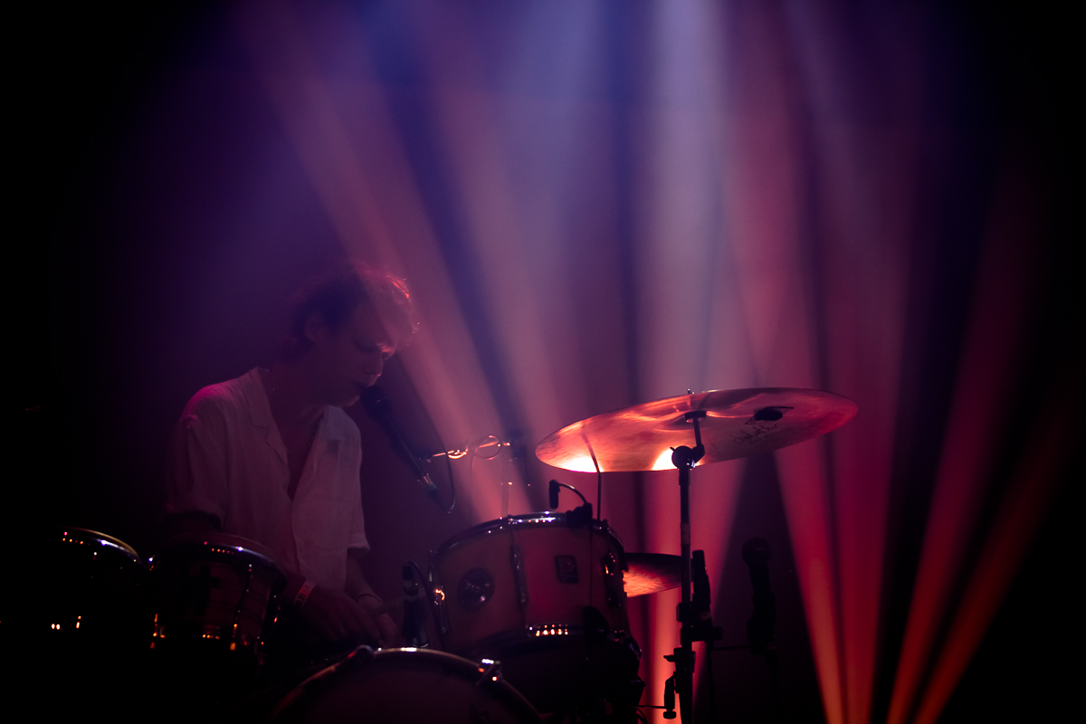 Warhaus @ Le Grand Mix, foto 10, foto's door FrontView Magazine