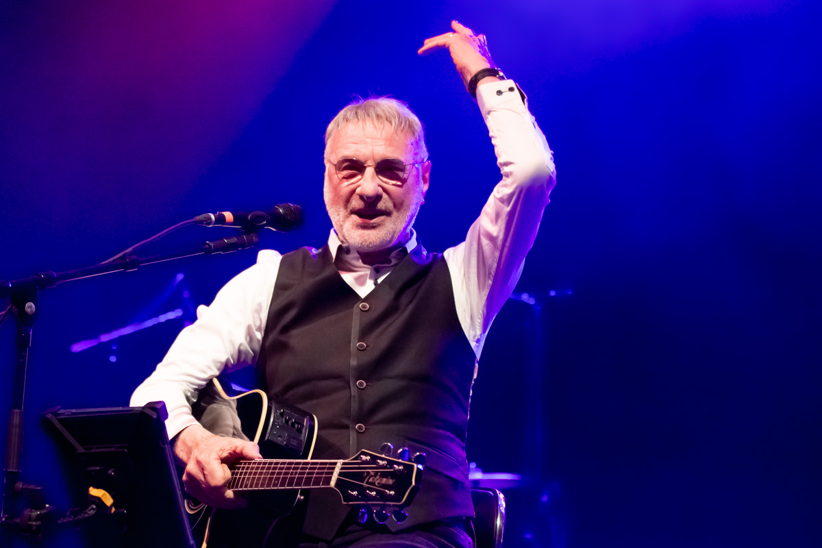 Steve Harley & Cockney Rebel @ Labadoux, picture 13, photographed by Luc Klinckaert - FrontView Magazine