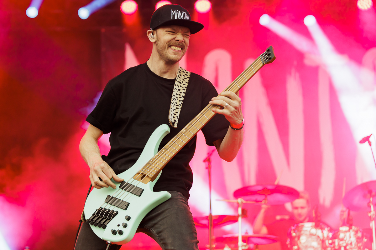 Mantah @ Rock Affligem, picture 1, photographed by Peter Smet - FrontView Magazine