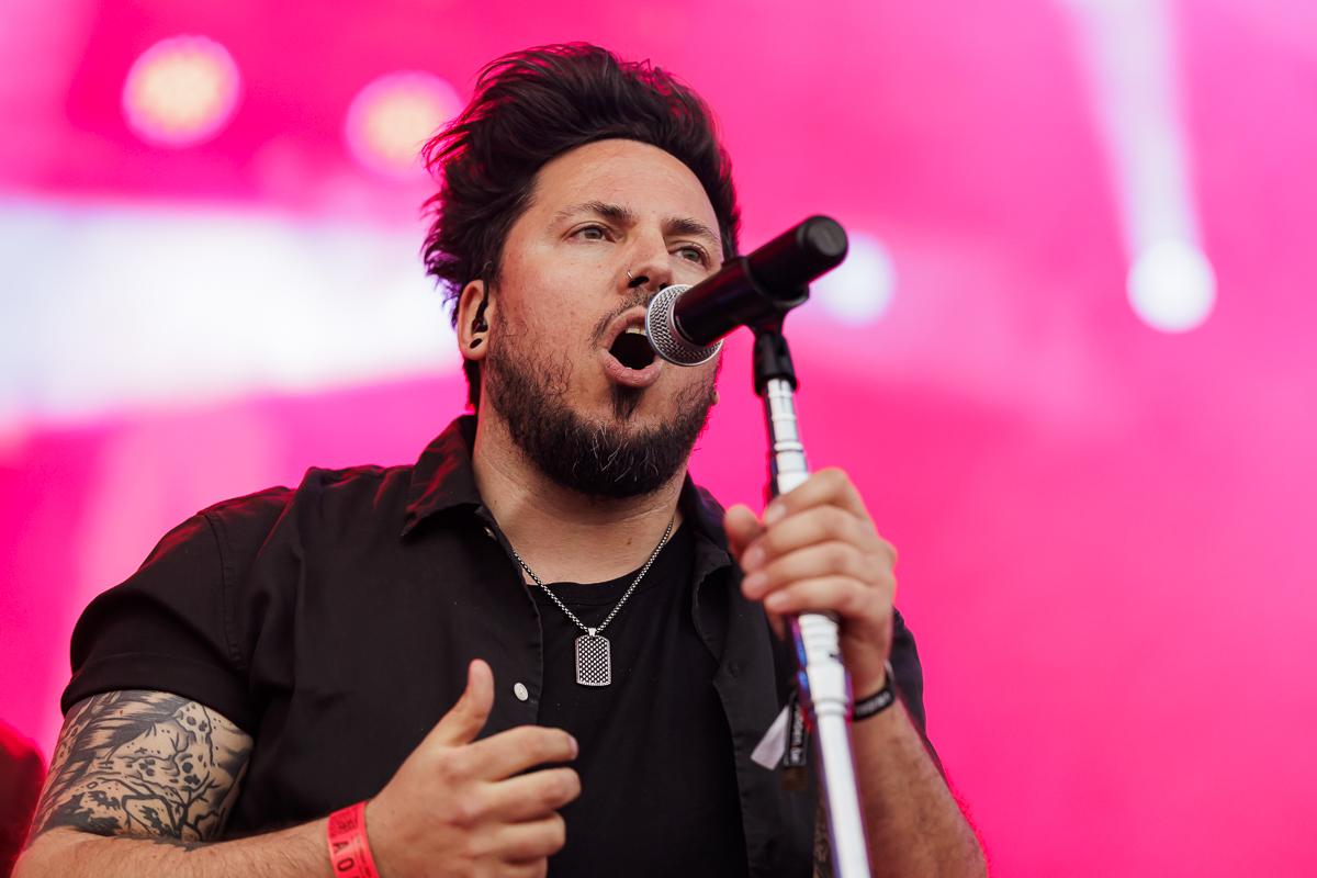 Mantah @ Rock Affligem, picture 2, photographed by Peter Smet - FrontView Magazine