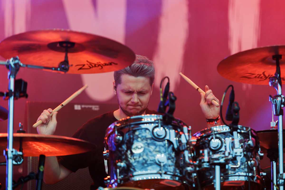 Mantah @ Rock Affligem, picture 4, photographed by Peter Smet - FrontView Magazine