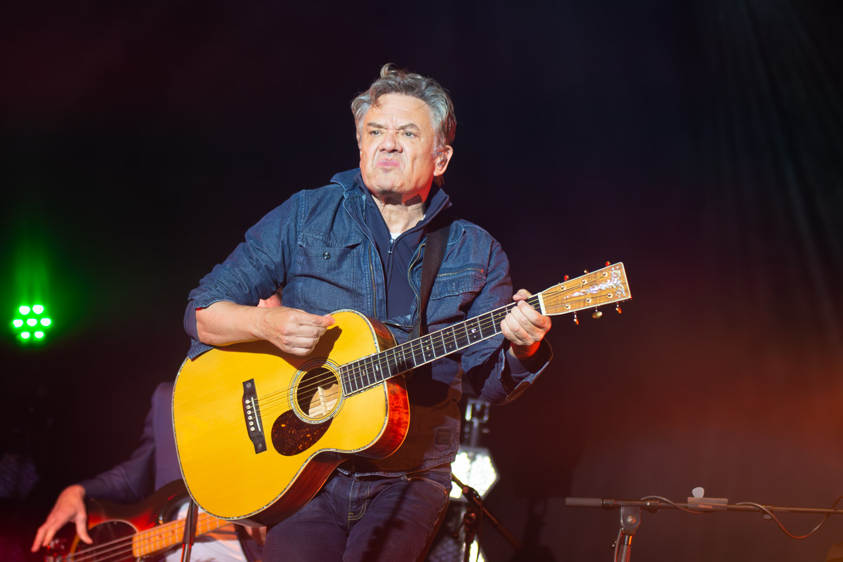 Bart Peeters @ Rock Affligem, picture 2, photographed by Luc Klinckaert - FrontView Magazine