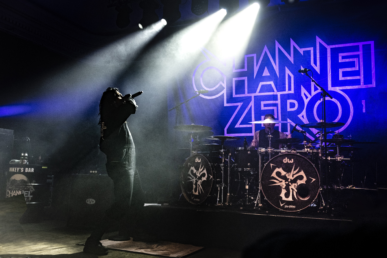 Channel Zero @ De Casino, picture 1, photographed by Sandra Van Watermeulen - FrontView Magazine