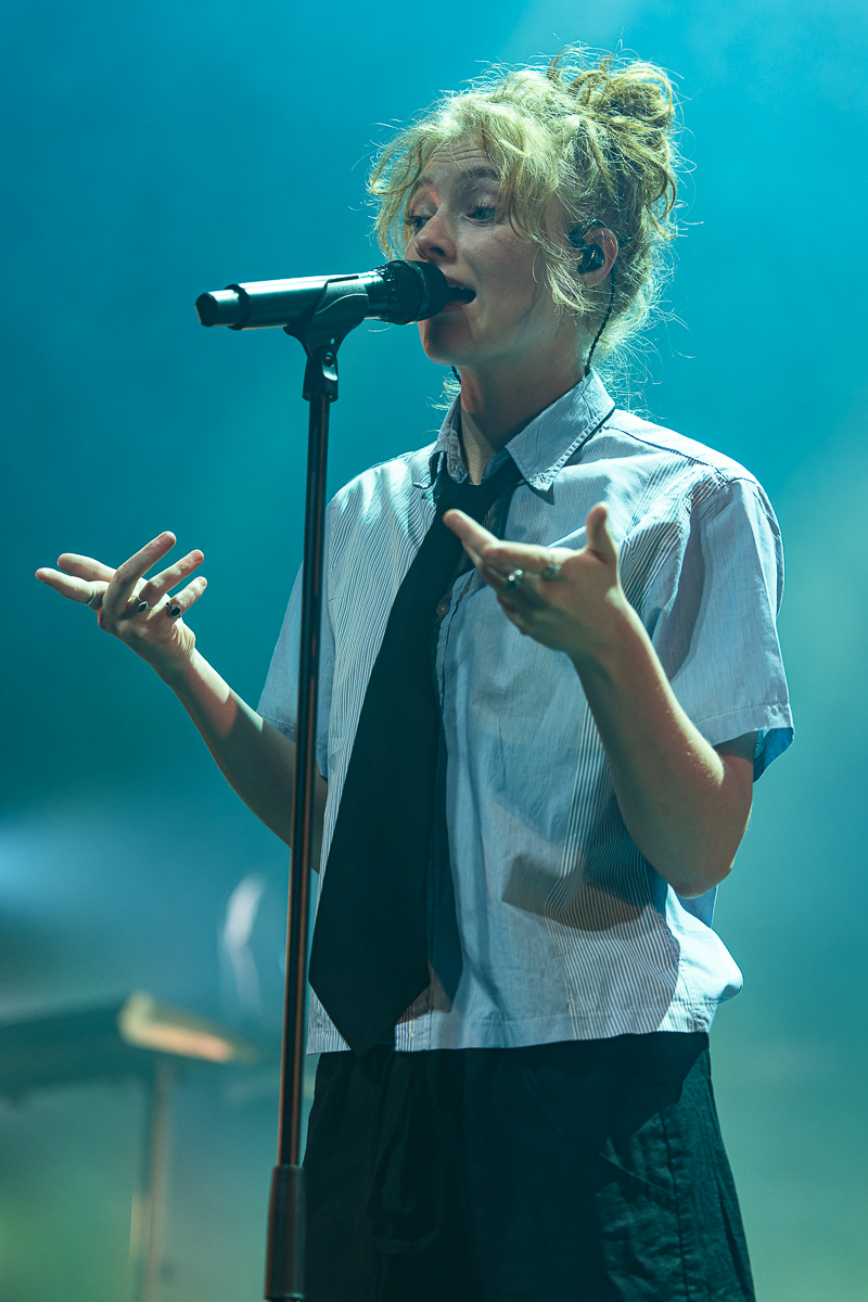 Froukje @ AB, picture 19, photographed by David Johnson - FrontView Magazine