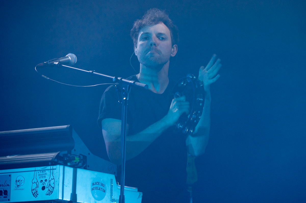 Black Box Revelation @ gladiolen, picture 10, photographed by Gert Daemen - FrontView Magazine