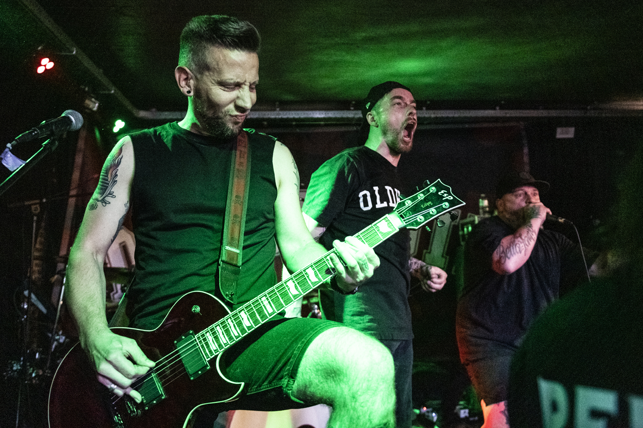Do or Die @ Antwerp Metal Fest, picture 5, photographed by Sandra Van Watermeulen - FrontView Magazine