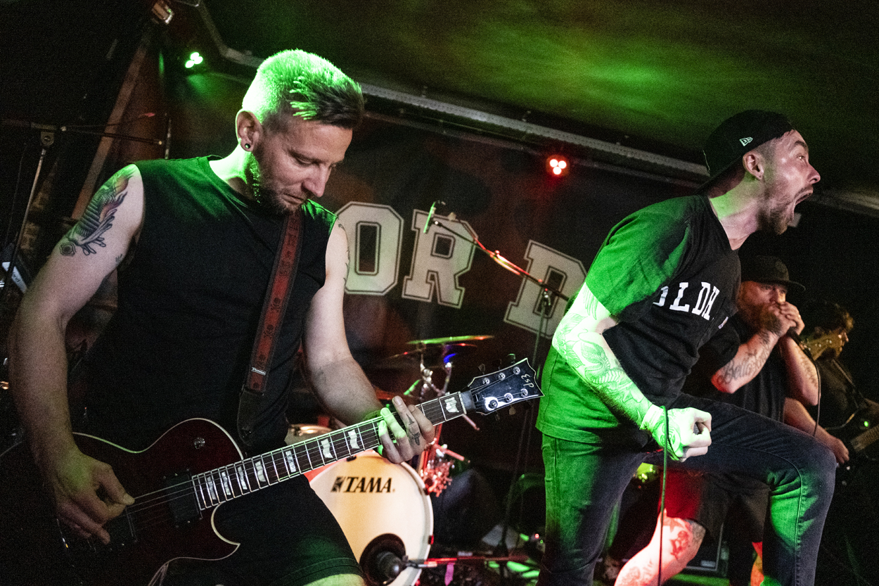 Do or Die @ Antwerp Metal Fest, picture 9, photographed by Sandra Van Watermeulen - FrontView Magazine