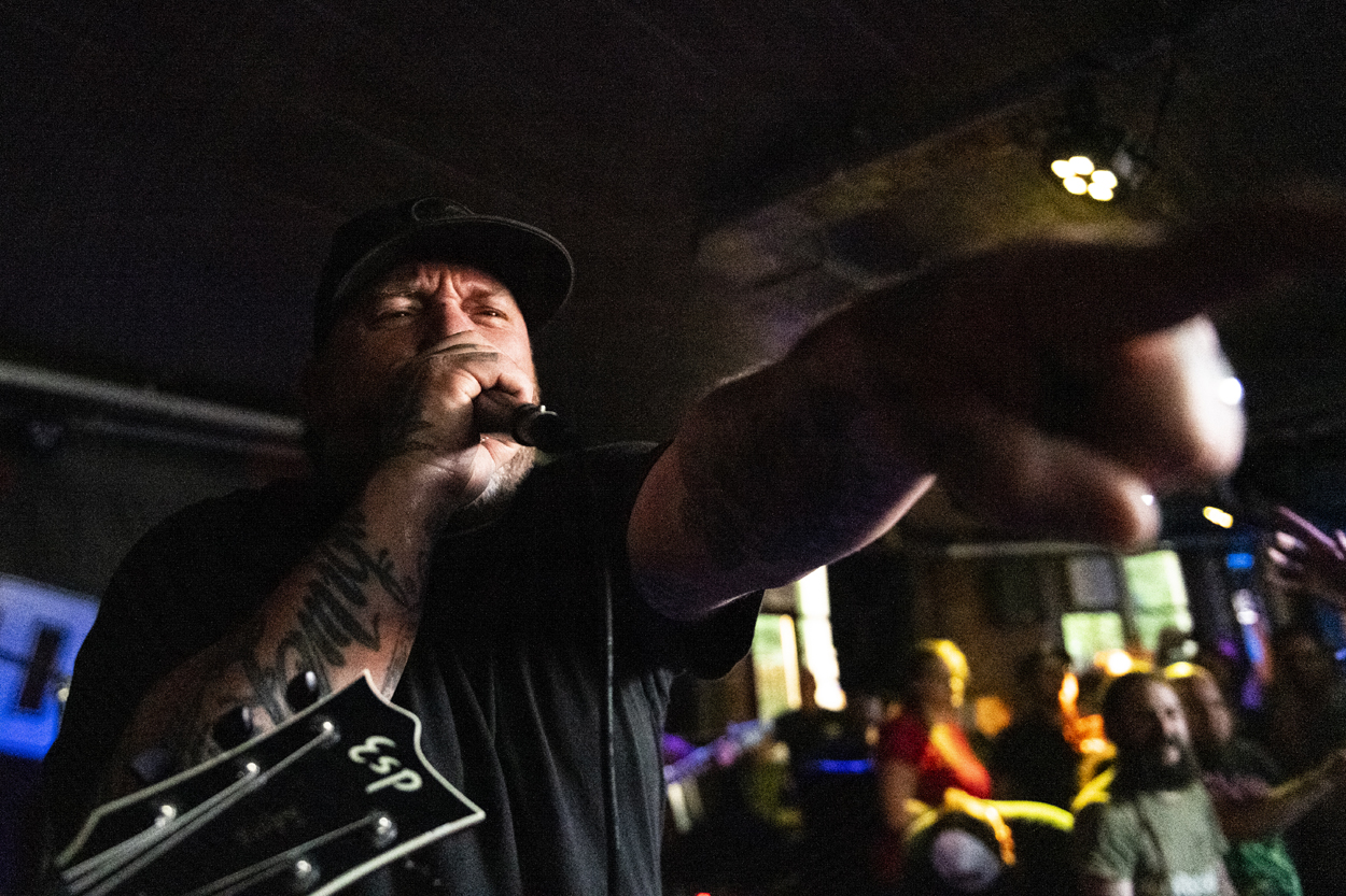Do or Die @ Antwerp Metal Fest, picture 10, photographed by Sandra Van Watermeulen - FrontView Magazine