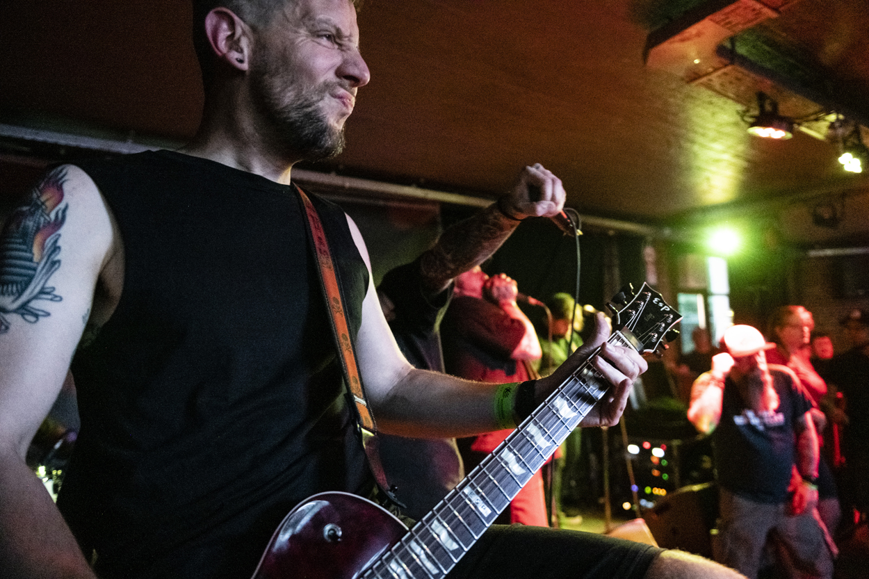 Do or Die @ Antwerp Metal Fest, picture 12, photographed by Sandra Van Watermeulen - FrontView Magazine
