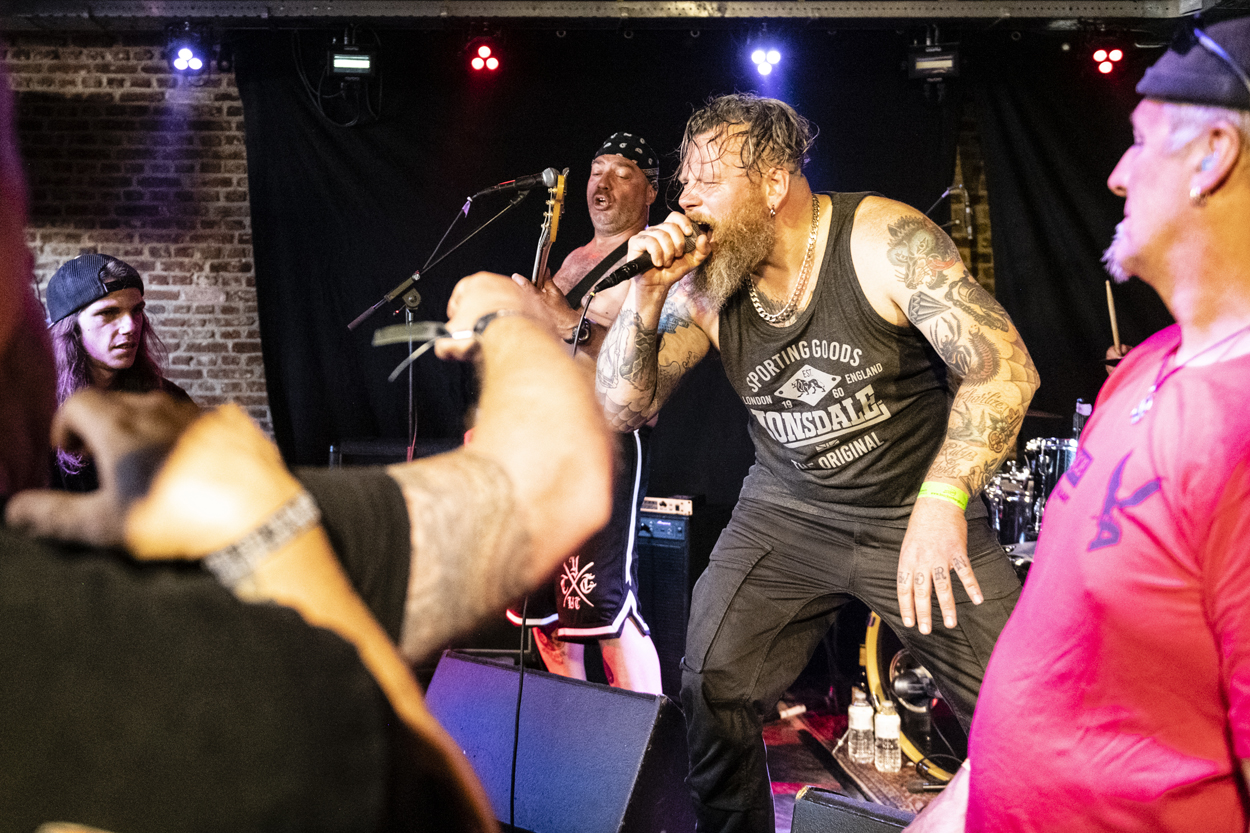 Eightball @ Antwerp Metal Fest, picture 9, photographed by Sandra Van Watermeulen - FrontView Magazine